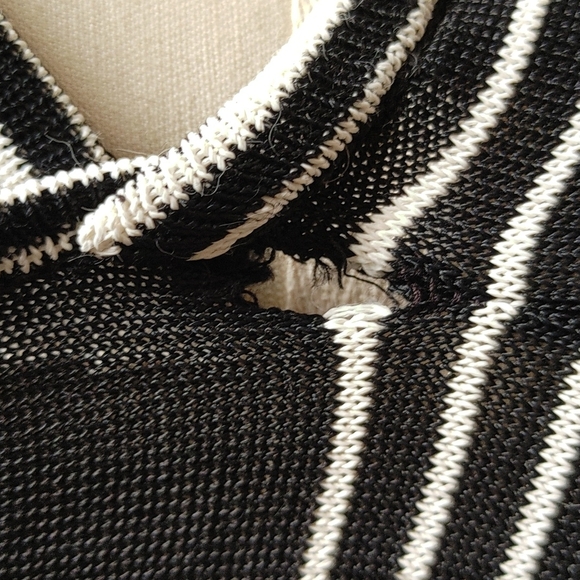 Vintage Poi....by Krizia Knit Italian Open Back Black White Striped Fitted Dress - Picture 15 of 16